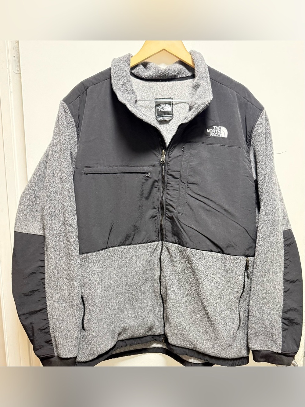 The North Face Men’s Gray and Black Hybrid Fleece Jacket - Picture 1 of 6
